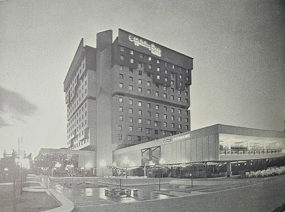 The modernist exterior of the Holiday Inn hotel in 1984