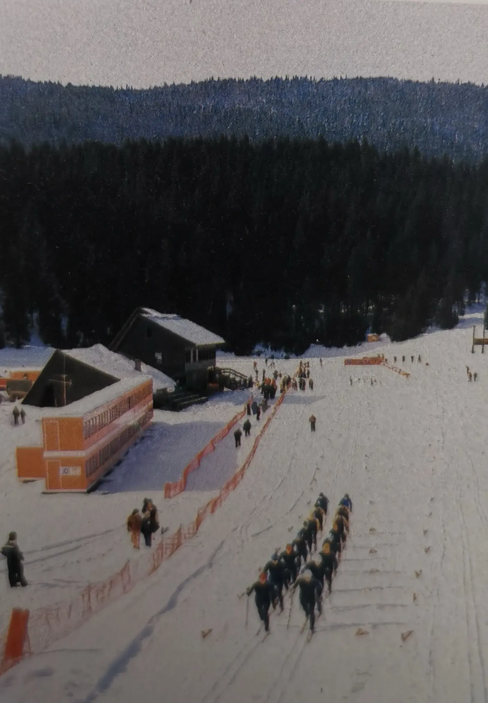 Nordic competitors at the Veliko Polje start-finish area in 1984