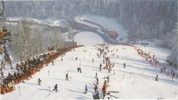 Crowds gather along the Bjelašnica ski runs during the 1984 Winter Olympics