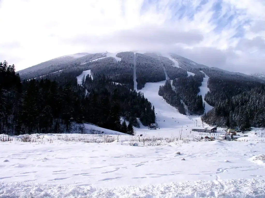 The redeveloped ski runs of Bjelašnica Olympic mountain in 2008