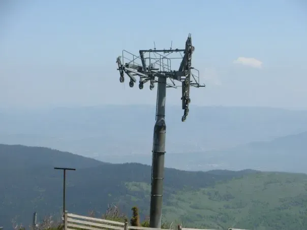 A damaged three-seater ski lift pillar on Bjelašnica in the 1990s